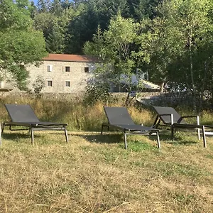  Hébergement de vacances En Ardèche En Face De La Rivière